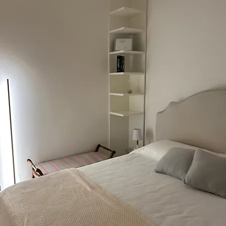 Bilocale Red House - Two Red House, Cosy Flat شقة